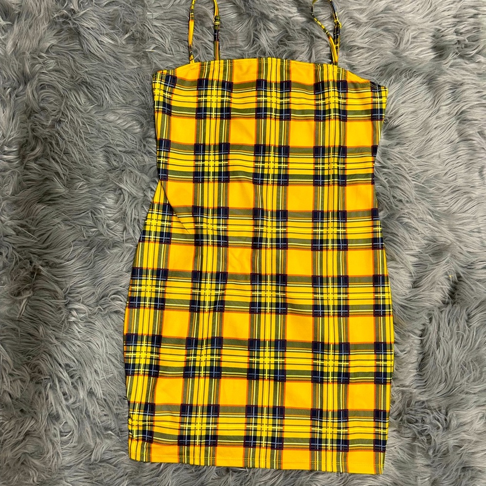 💛👗NWOT PLAID SPAGHETTI STRAP MINI DRESS